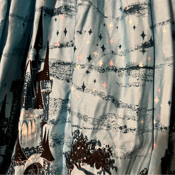 Pinup Girl Clothing 4X Blue Castle gathered circle skirt. - Picture 3 of 7